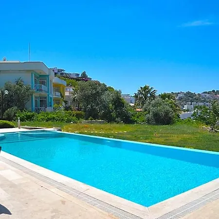 Vila Bodrum Sleeps 10 Pool Air Con Yalıkavak