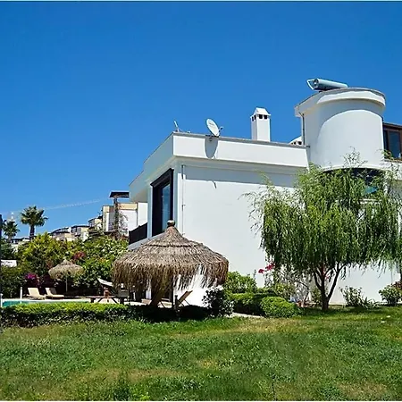 Vila Bodrum Sleeps 10 Pool Air Con *