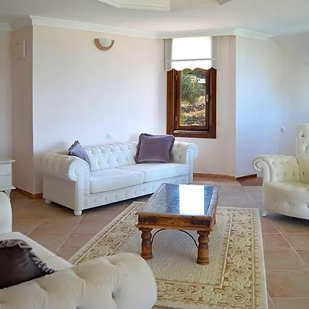 Bodrum Sleeps 10 Pool Air Con * Yalıkavak